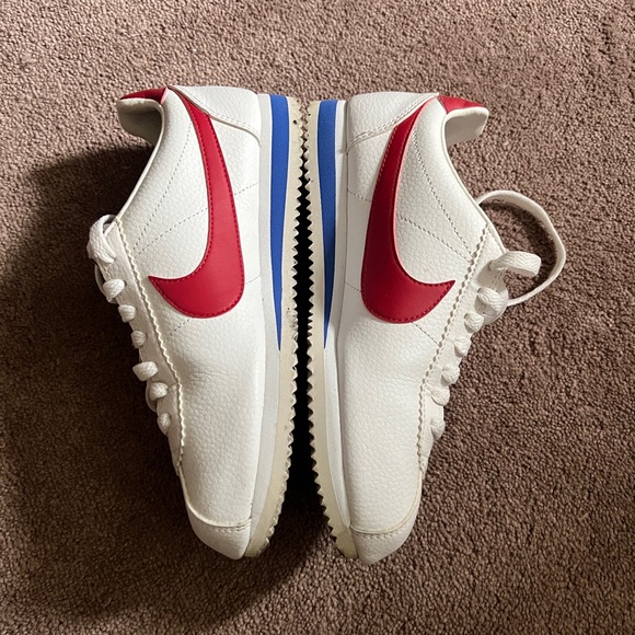 Nike Cortez White Sneakers with Red and Blue Detail - Picture 2 of 4